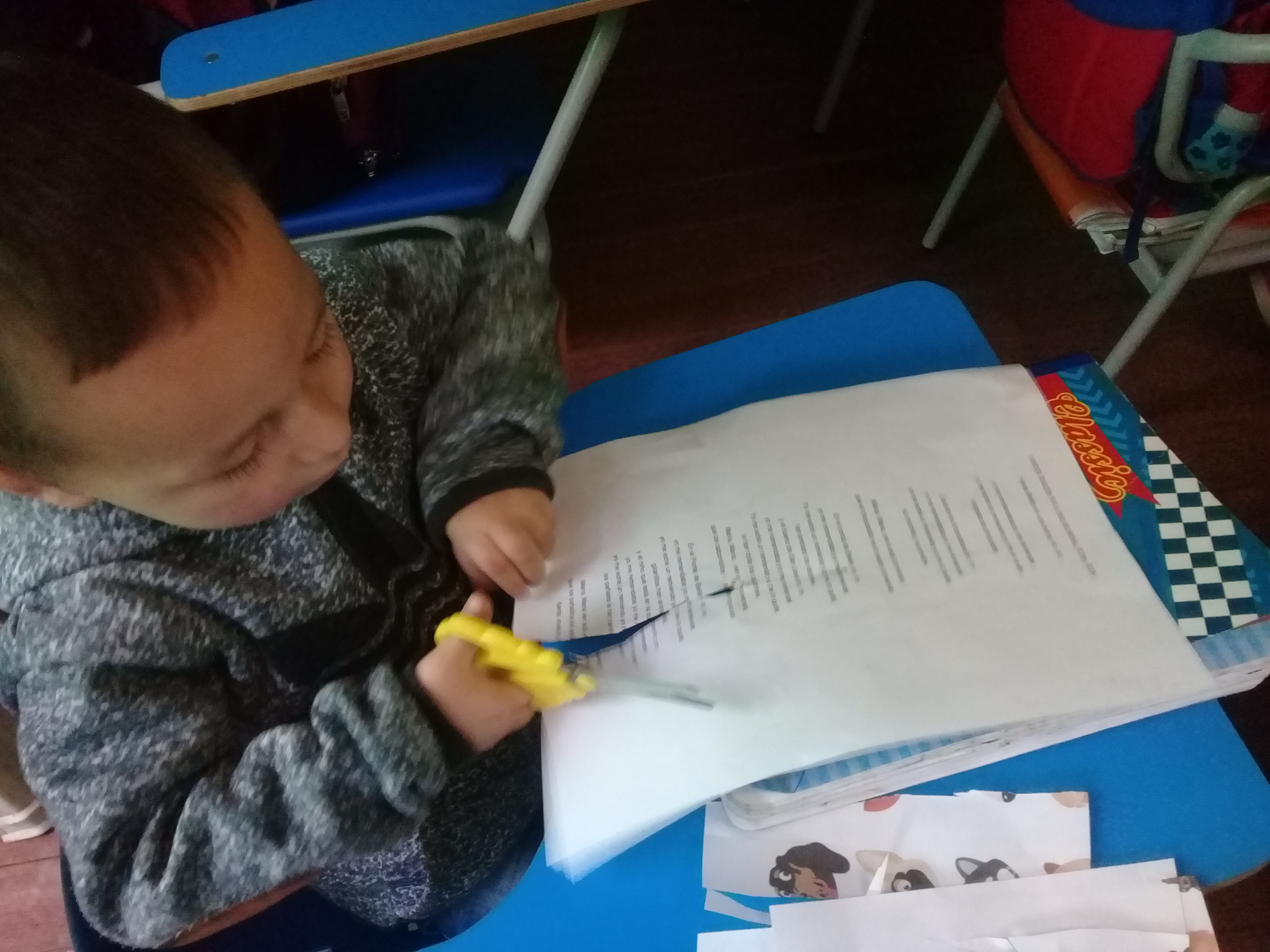 Copyright© 2023, Estudiantes Alapins® Centro Pedagógico.